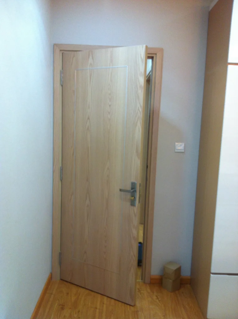 Lắp dựng cửa đi